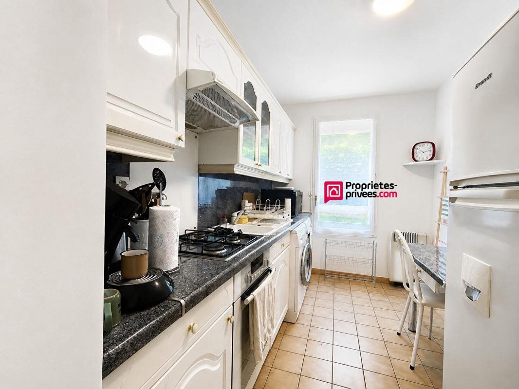 Appartement à louer, 48m², Évry-Courcouronnes