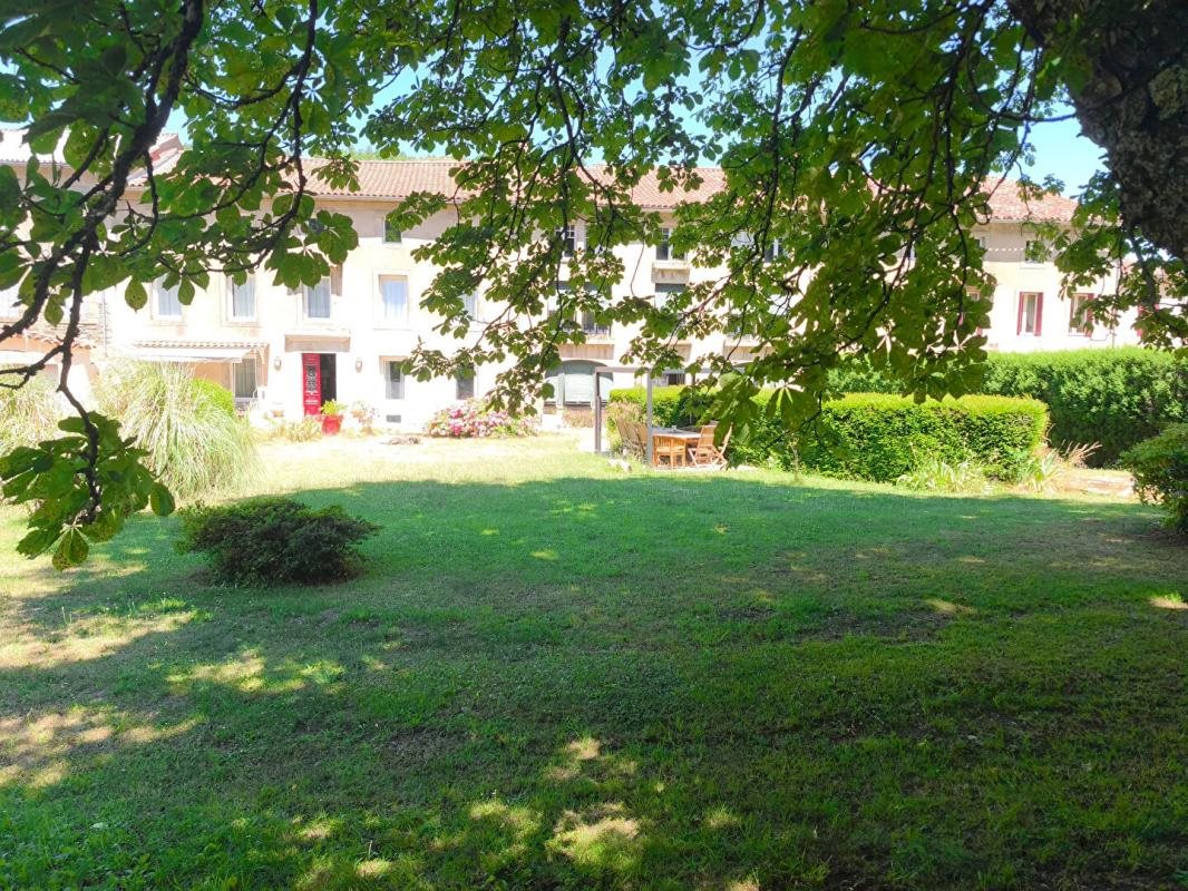 Maison à vendre, 600m², Labastide-Rouairoux