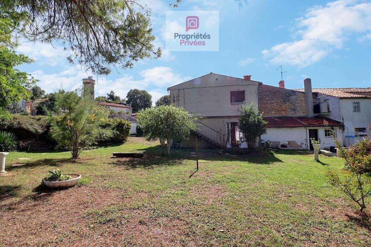 Maison à vendre, 204m², Taillebourg