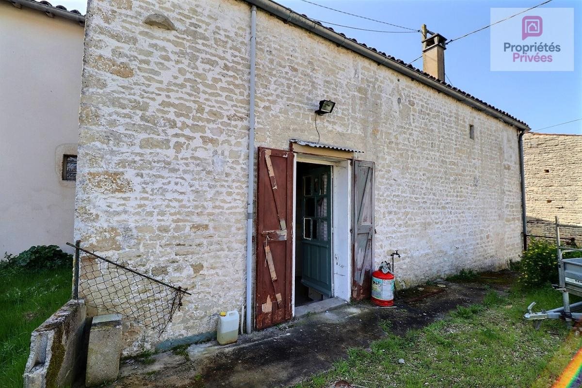 Maison à vendre, 68m², Dampierre-sur-Boutonne