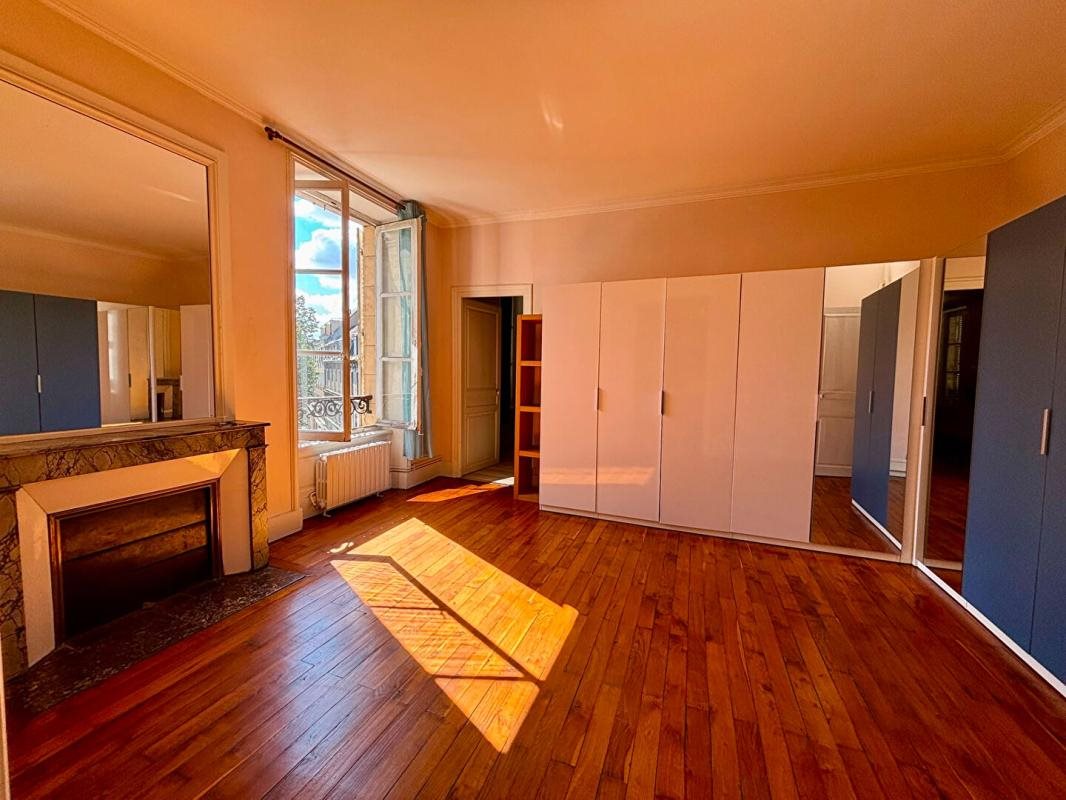Appartement à vendre, 173m², Nevers