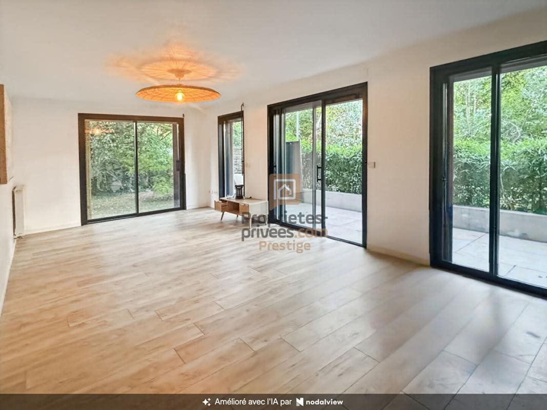 Appartement à louer, 87m², Bordeaux