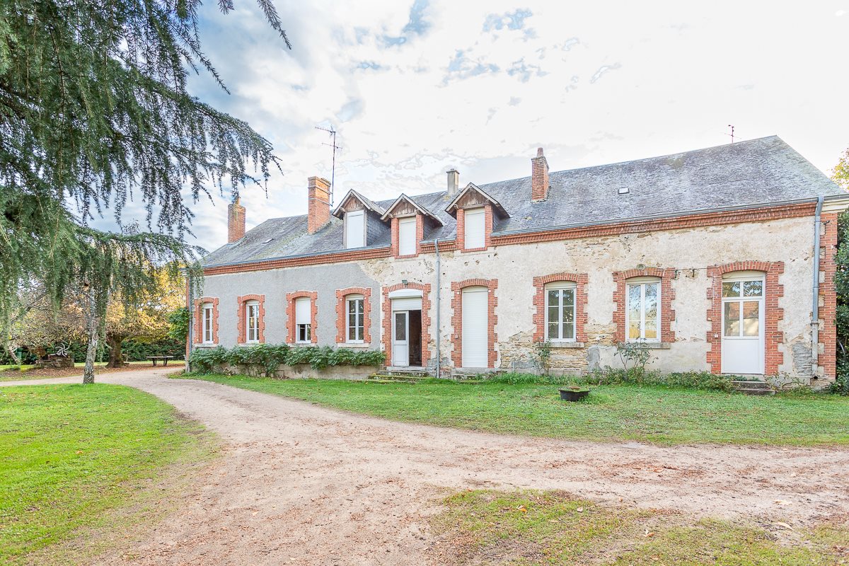 Maison à vendre, 250m², Thénioux