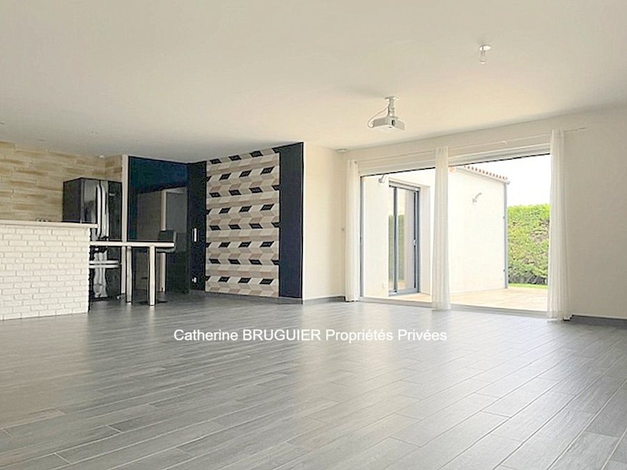 Maison à vendre, 116m², Nuaillé-d'Aunis