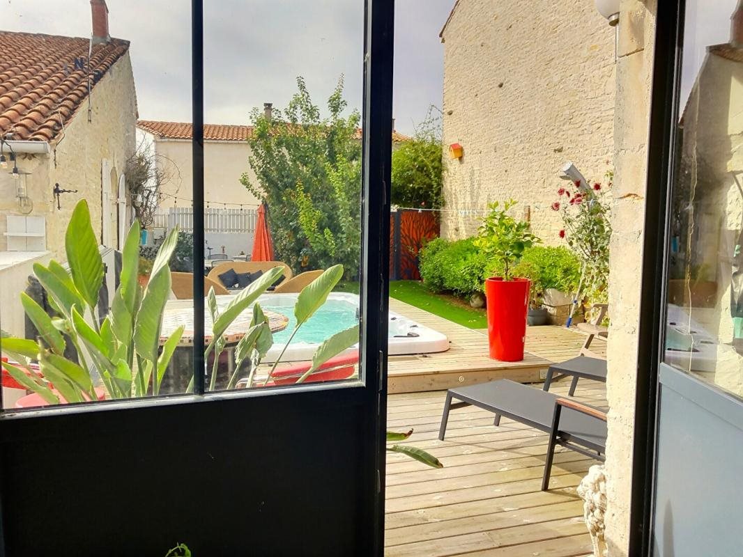 Maison à vendre, 290m², Saint-Médard-d'Aunis