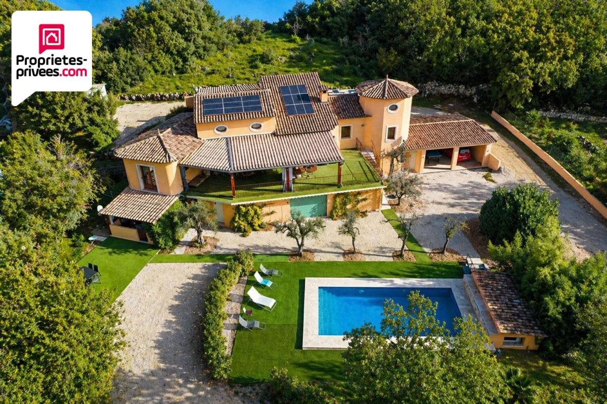 Maison à vendre, 249m², Saint-Cézaire-sur-Siagne