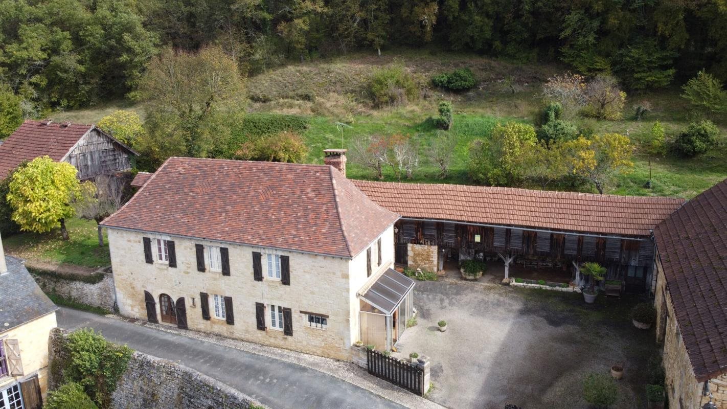 Maison à vendre, 111m², Coly-Saint-Amand