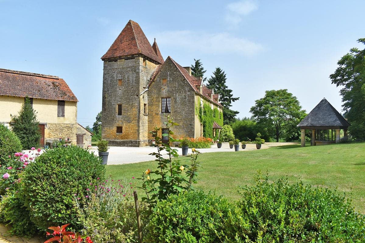 Maison à vendre, 512m², Marcillac-Saint-Quentin