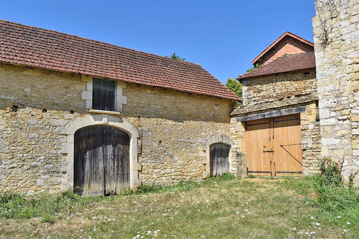 Maison à vendre, 180m², Coly-Saint-Amand