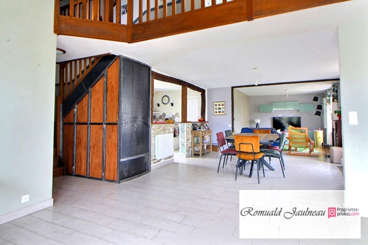 Maison à vendre, 143m², Saint-Maur-sur-le-Loir