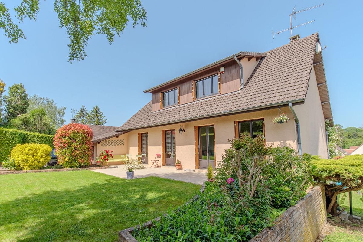 Maison à vendre, 140m², Oinville-sur-Montcient