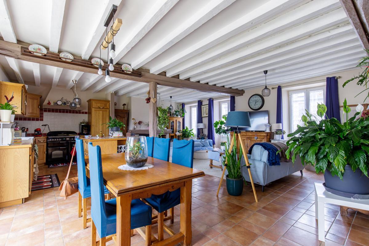 Maison à vendre, 210m², Arthies