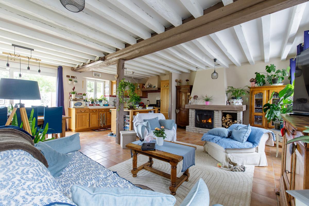 Maison à vendre, 210m², Arthies