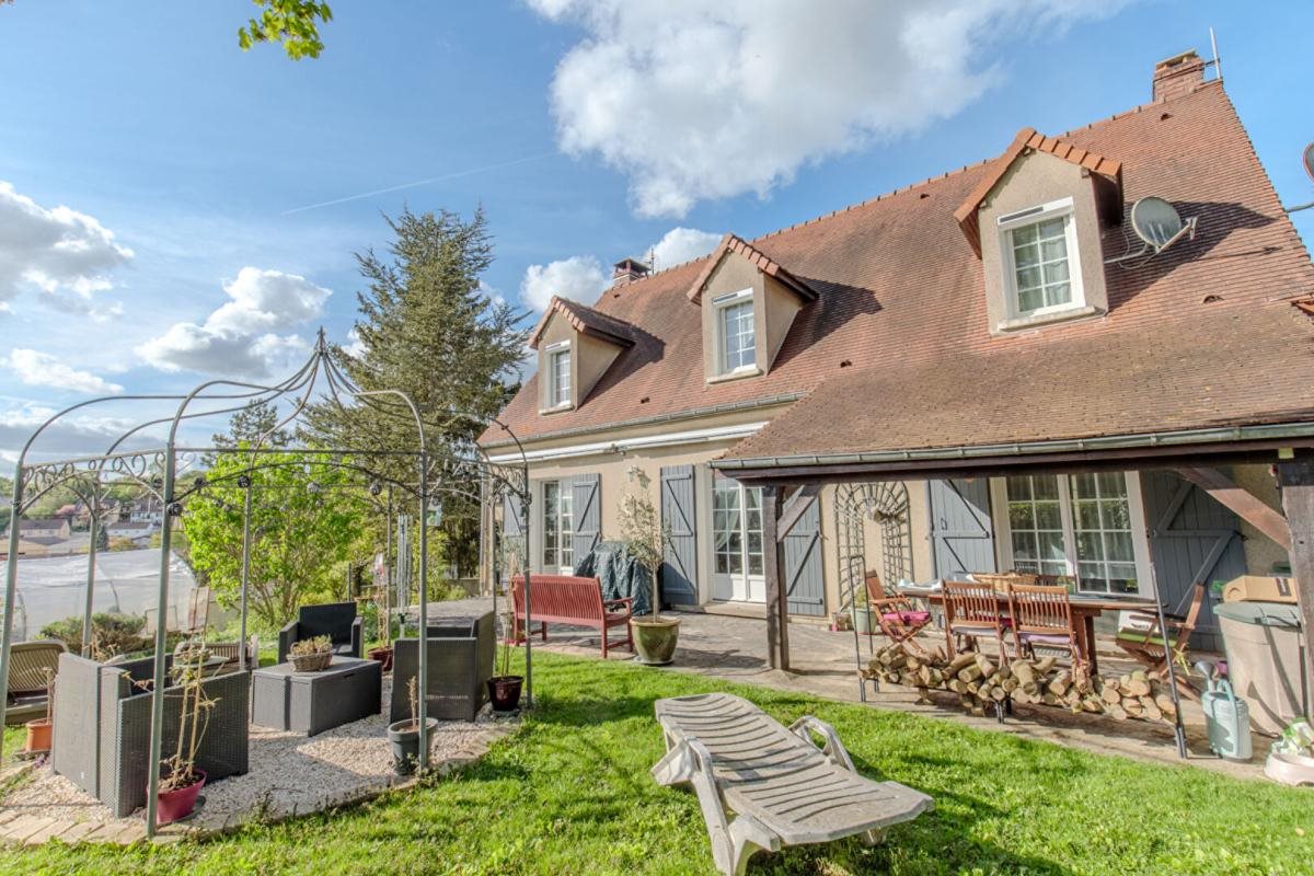 Maison à vendre, 176m², Gaillon-sur-Montcient