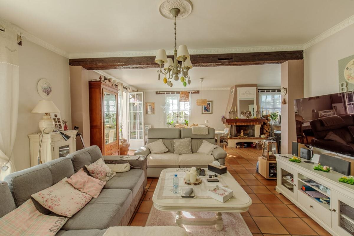 Maison à vendre, 176m², Gaillon-sur-Montcient