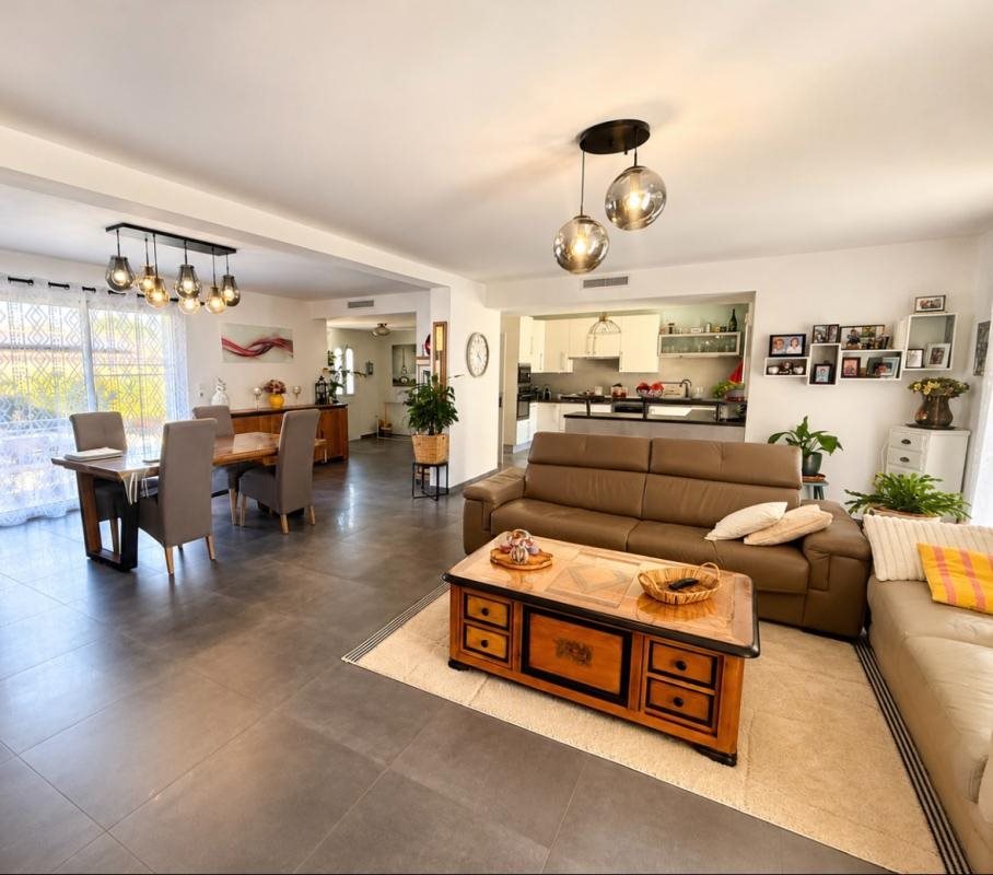 Maison à vendre, 141m², Lézignan-Corbières
