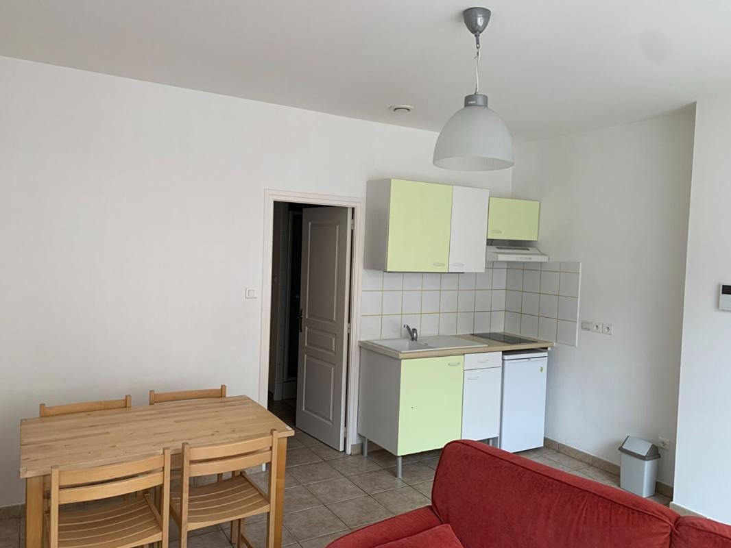 Appartement à louer, 30m², Roanne