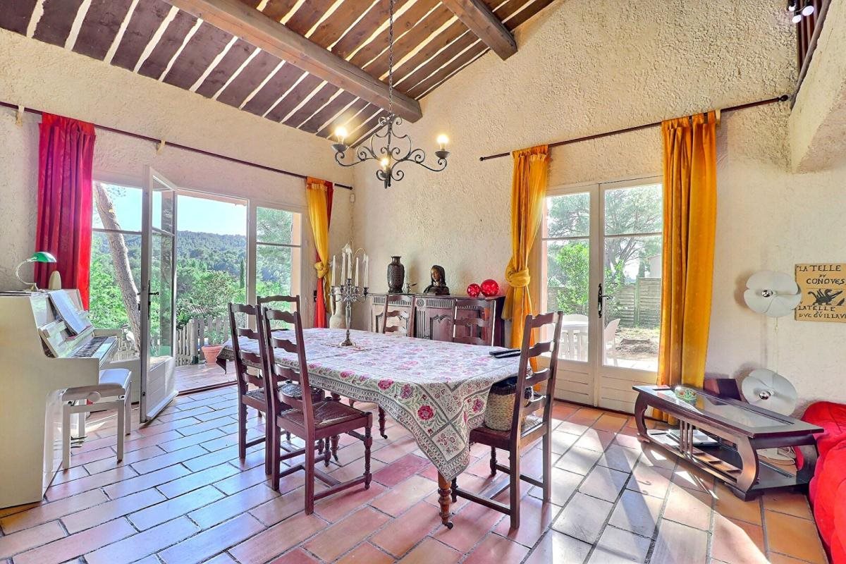 Maison à vendre, 205m², Ventabren