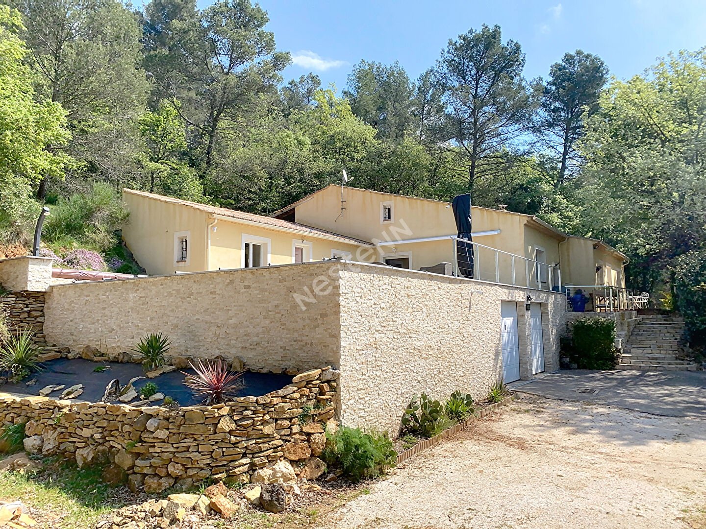 Maison à vendre, 310m², Évenos