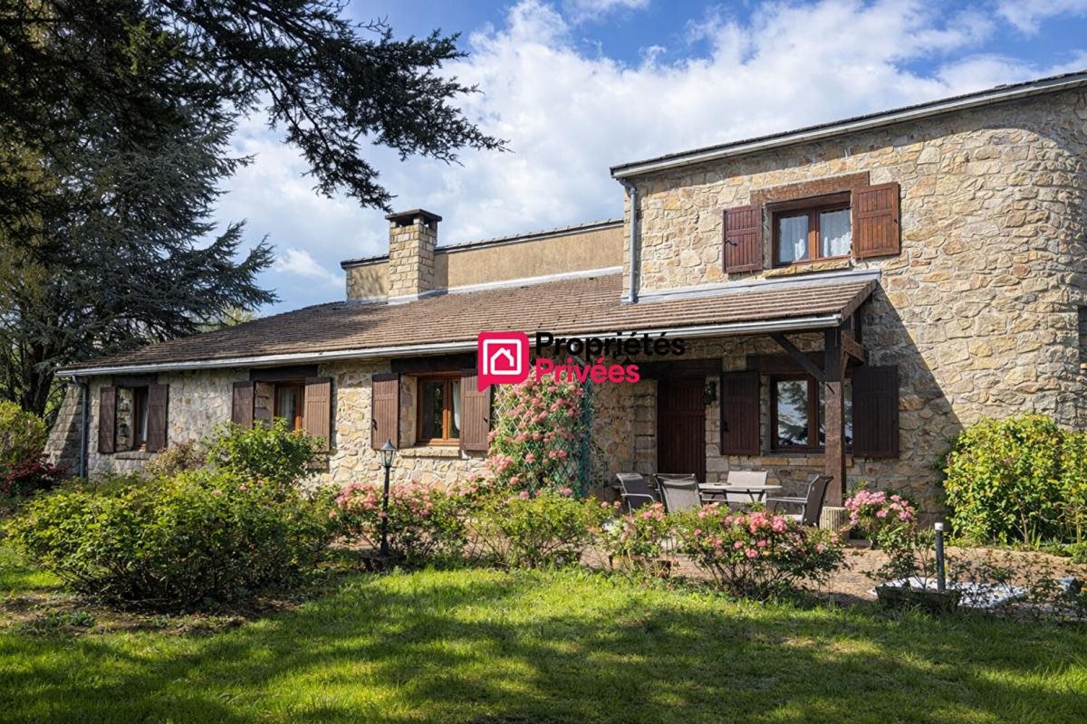 Maison à vendre, 164m², Manzat