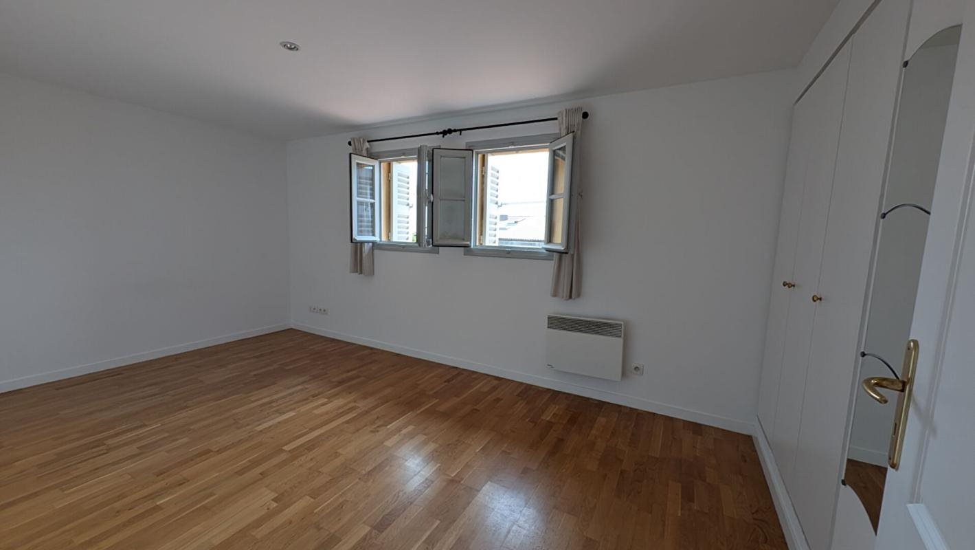 Appartement à louer, 78m², Aix-en-Provence
