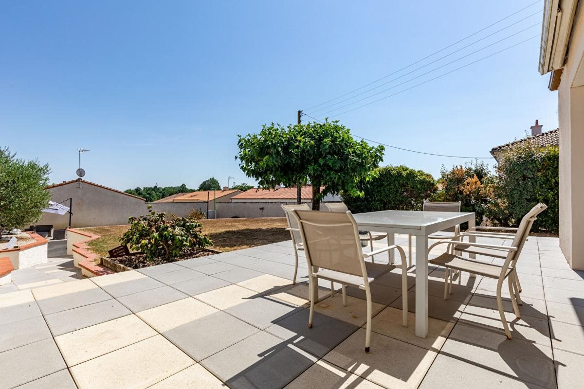 Maison à vendre, 177m², Mouzillon