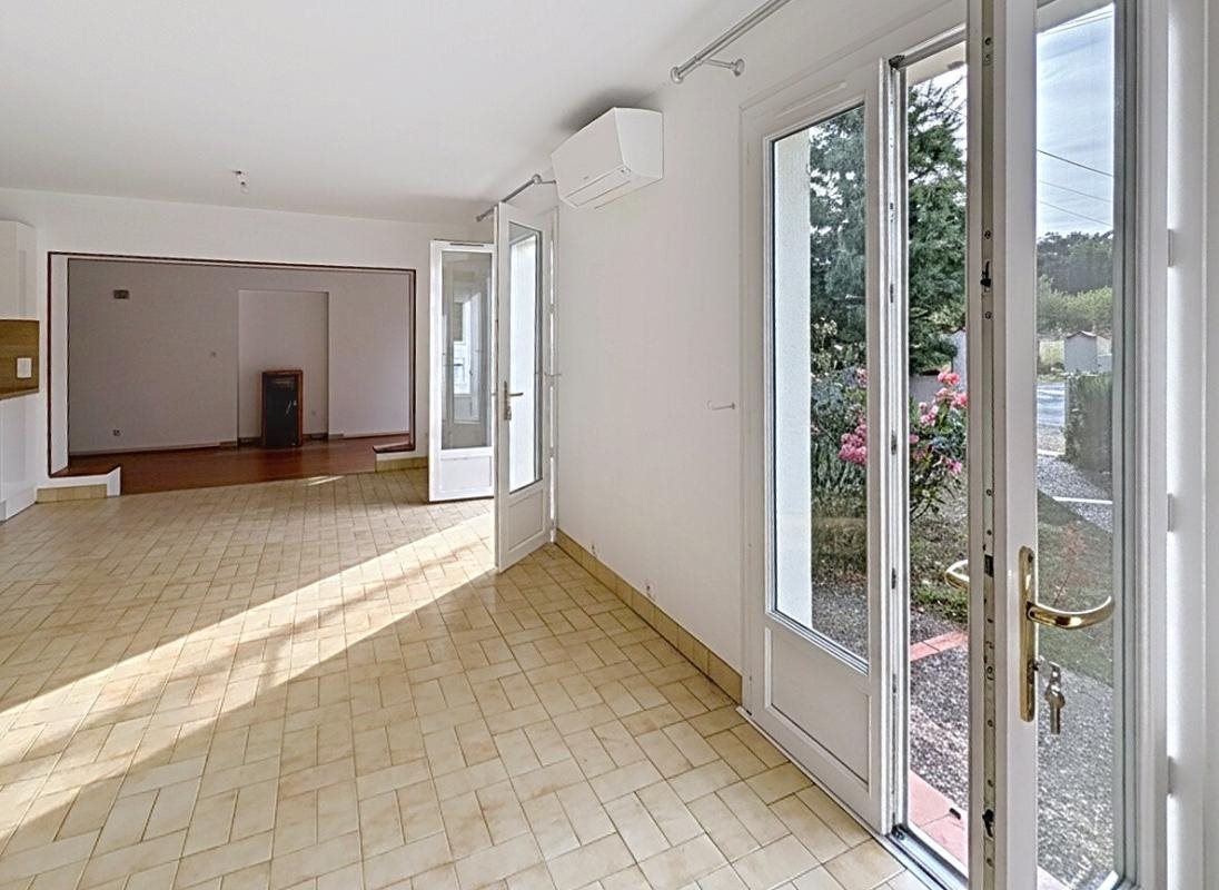 Maison à vendre, 122m², Saintes
