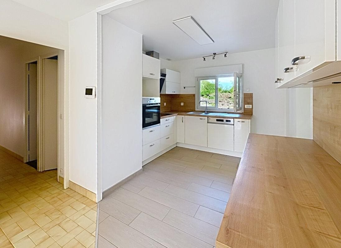 Maison à vendre, 122m², Gémozac