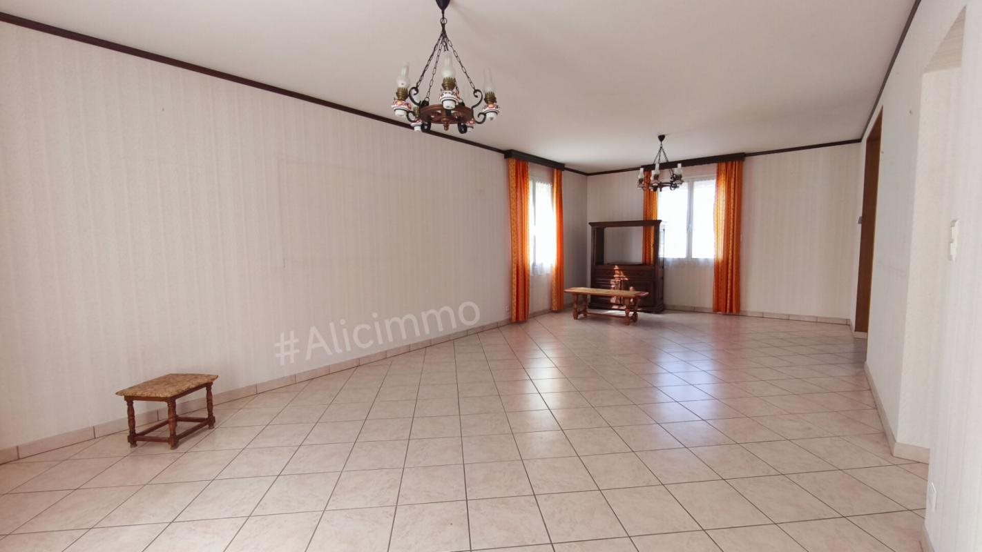 Maison à vendre, 167m², Sézanne