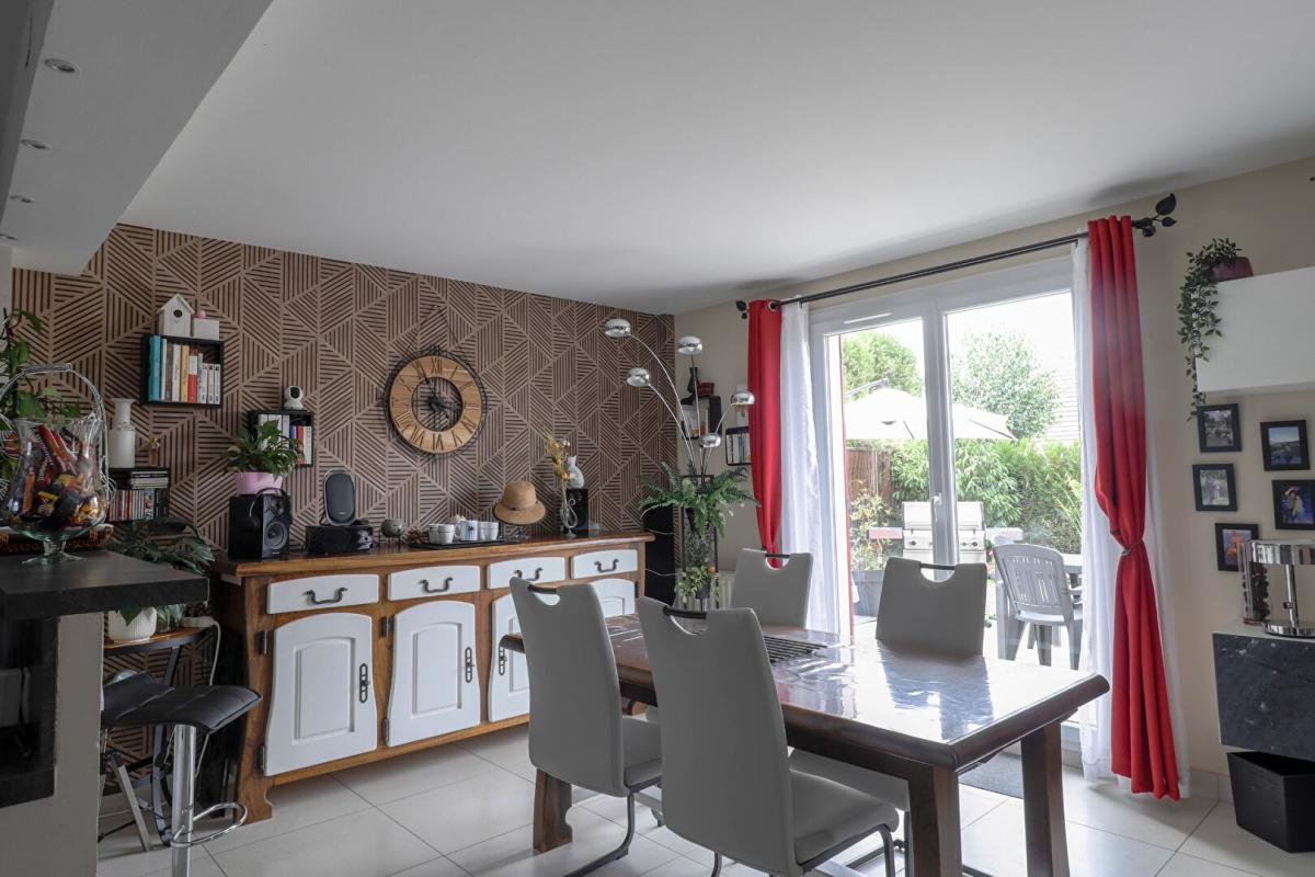 Maison à vendre, 115m², Saint-Thibault-des-Vignes