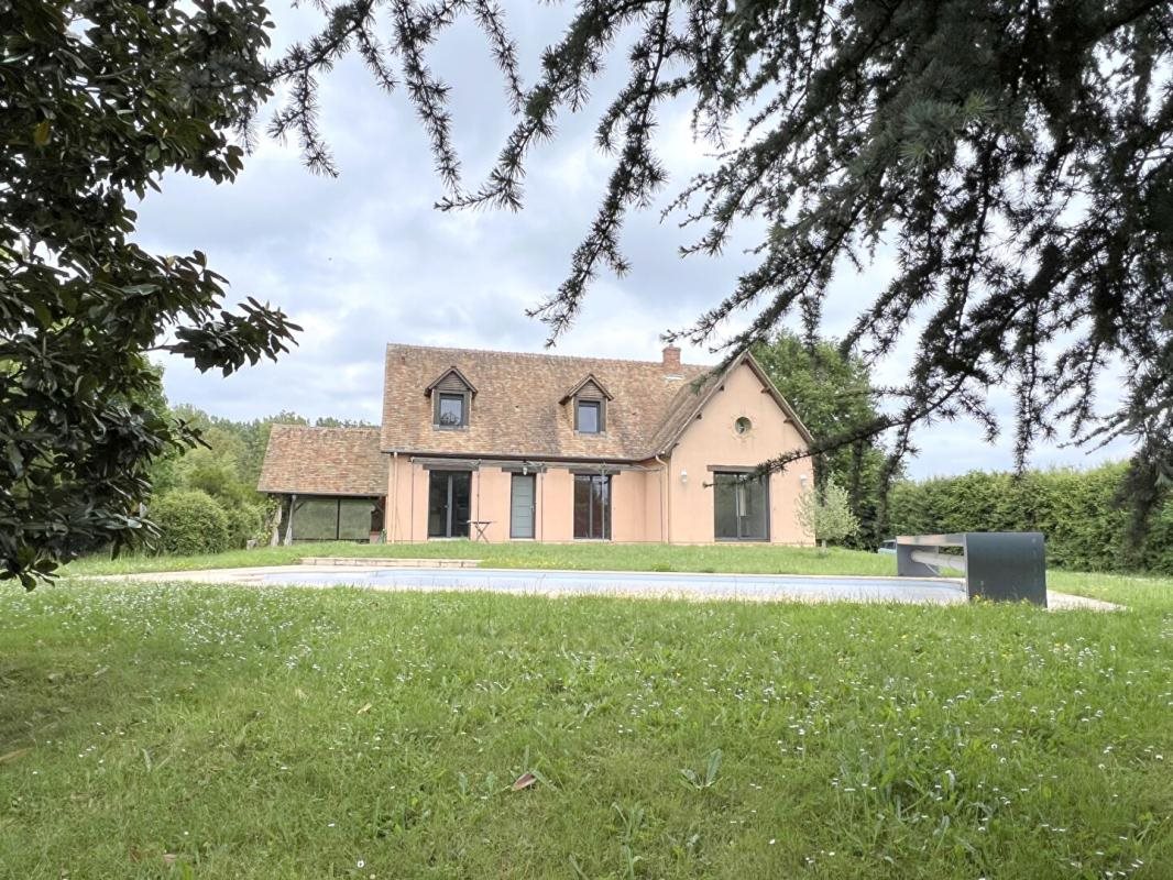 Maison à vendre, 151m², Savigné-l'Evêque
