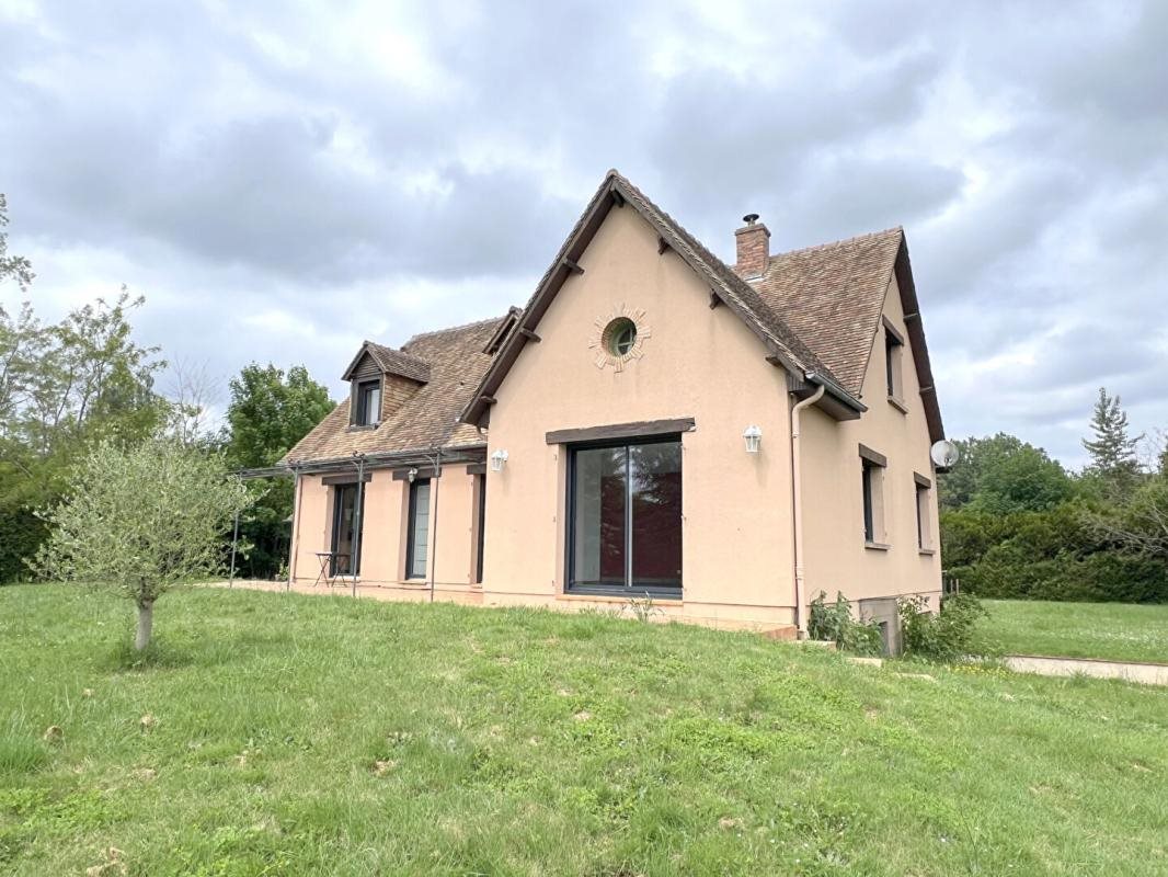 Maison à vendre, 151m², Savigné-l'Evêque