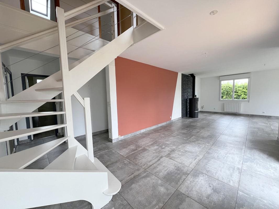 Maison à vendre, 151m², Savigné-l'Evêque