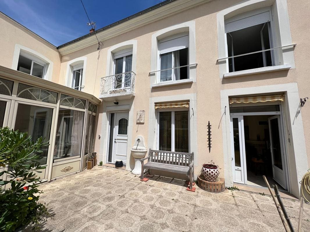 Maison à vendre, 208m², Montval-sur-Loir