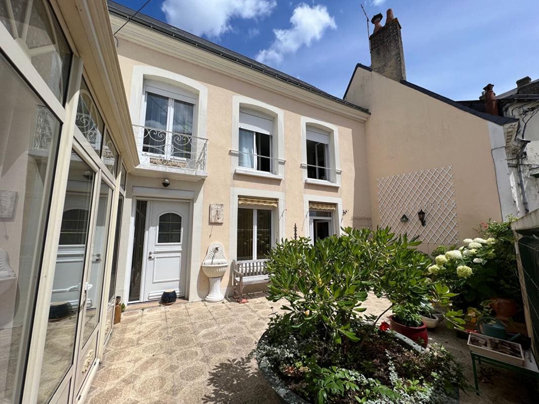 Maison à vendre, 208m², Montval-sur-Loir