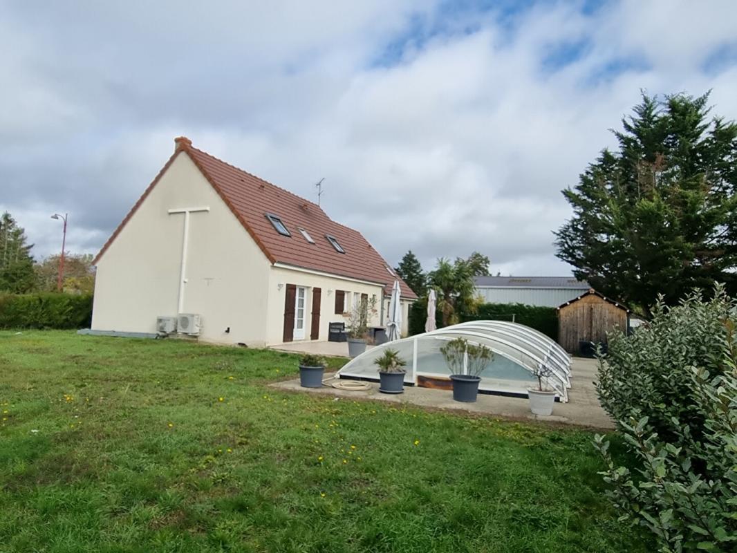 Maison à vendre, 150m², Ouzouer-sur-Loire