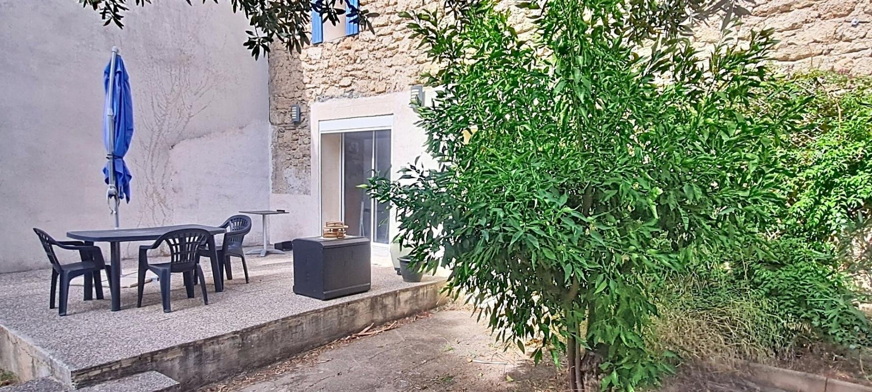 Maison à vendre, 250m², Saint-Geniès-de-Fontedit