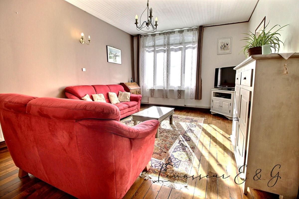 Maison à vendre, 122m², Bury