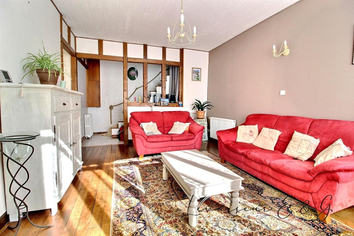 Maison à vendre, 122m², Bury