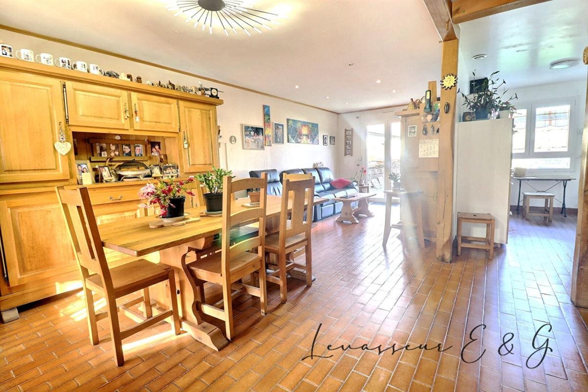 Maison à vendre, 93m², Mouy