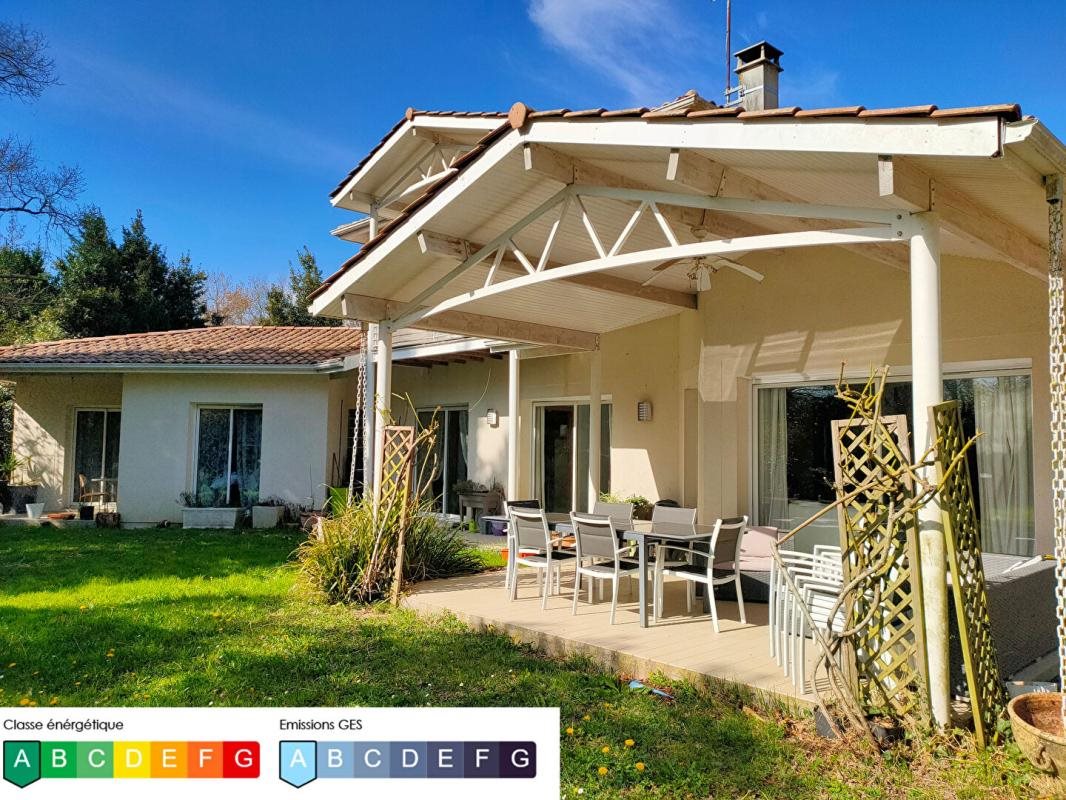 Maison à vendre, 240m², Sainte-Eulalie