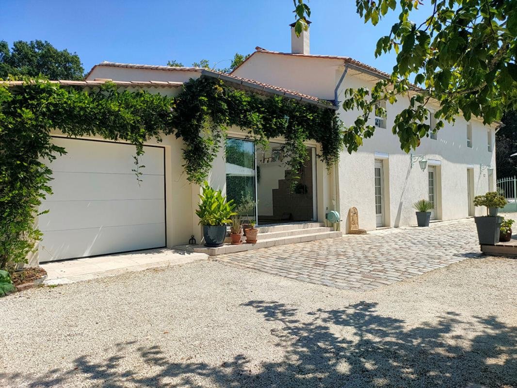 Maison à vendre, 350m², Yvrac