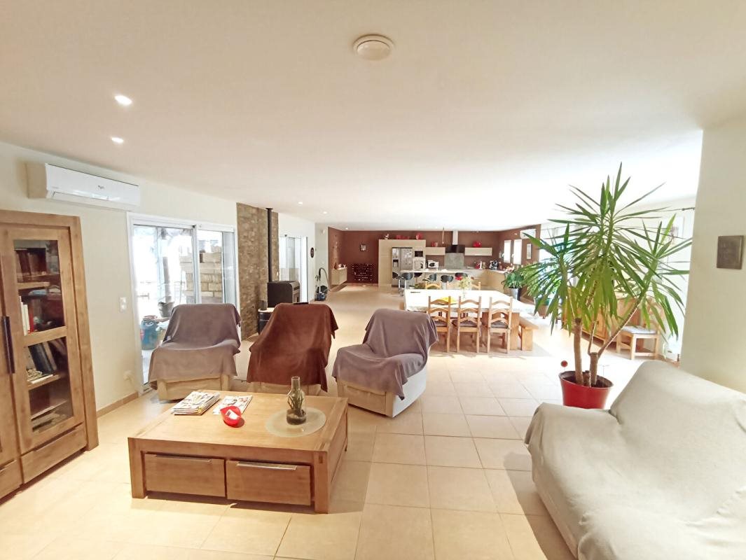 Maison à vendre, 310m², Caudiès-de-Fenouillèdes