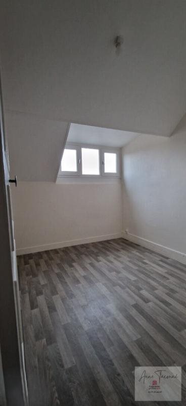 Appartement à louer, 55m², Le Mérévillois