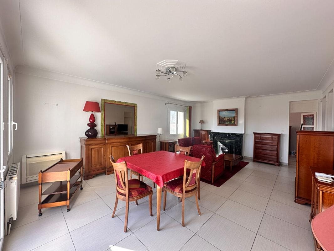 Maison à vendre, 127m², Bon-Encontre