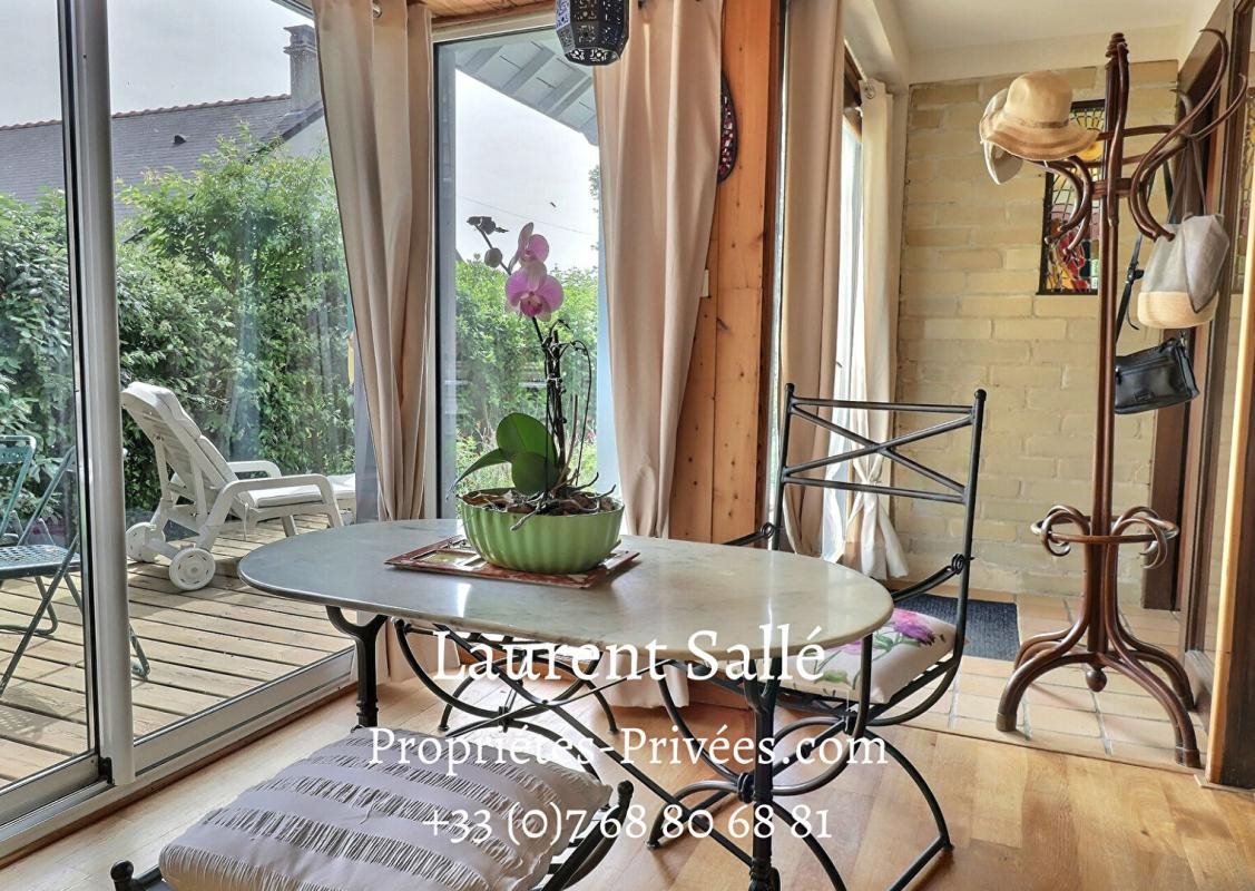 Maison à vendre, 151m², Ambon