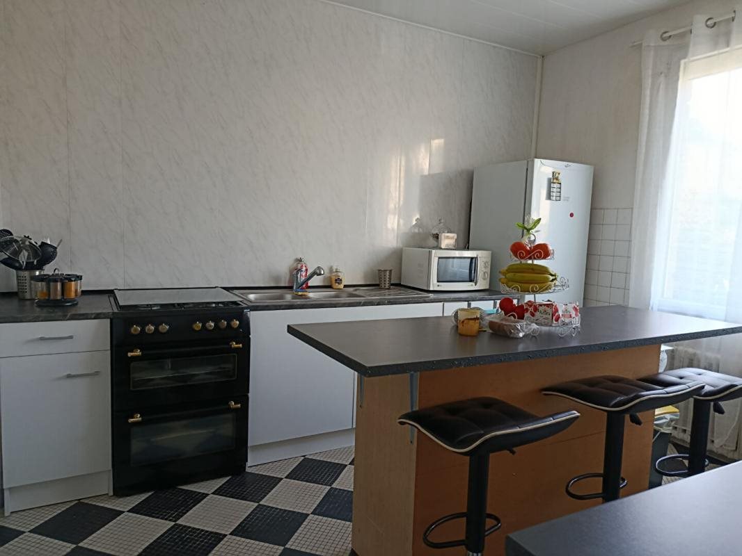 Maison à vendre, 116m², Carhaix-Plouguer