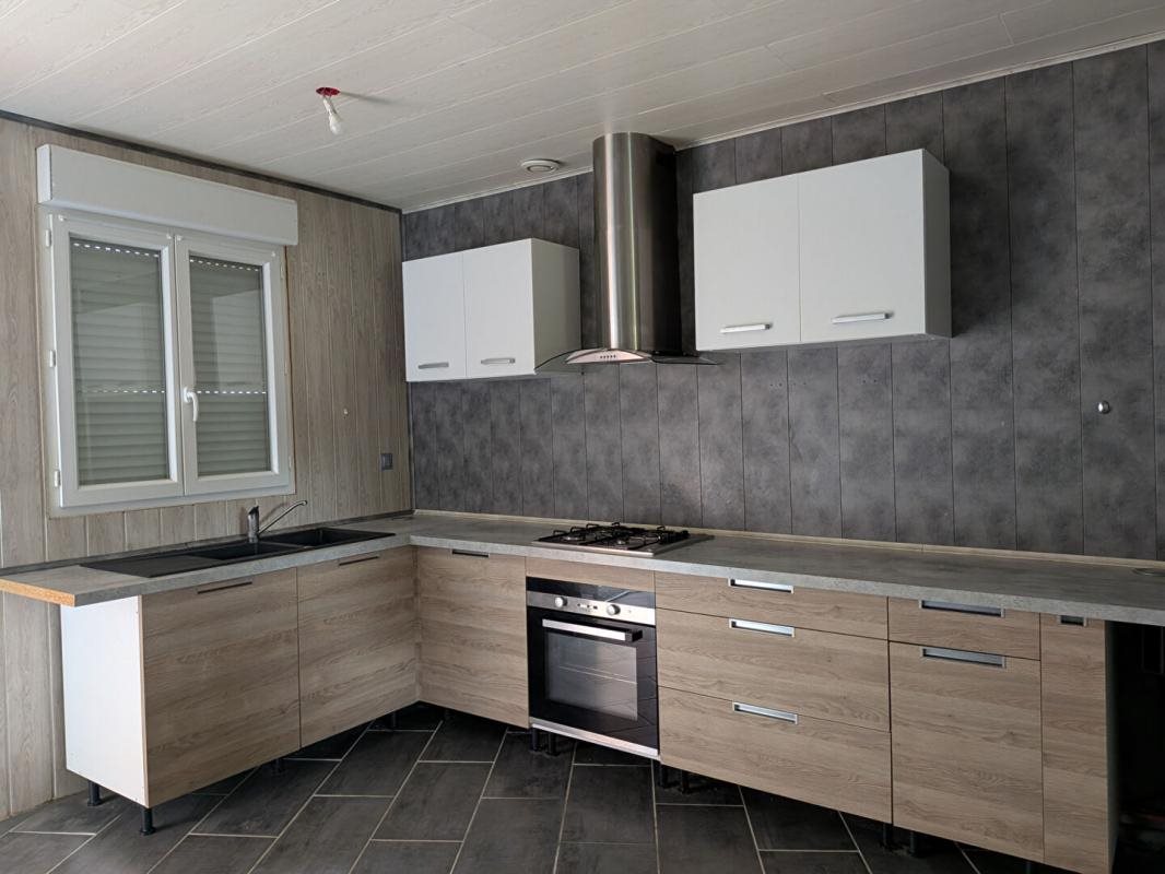 Maison à vendre, 66m², Spézet