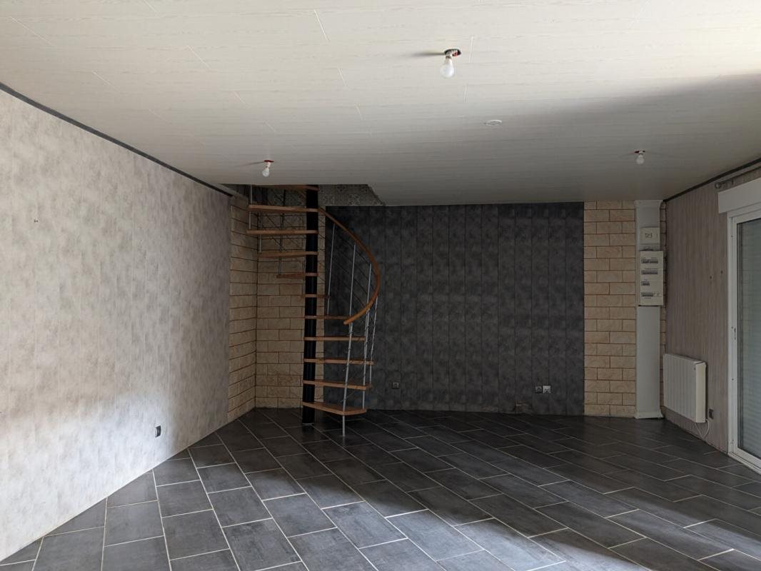 Maison à vendre, 66m², Spézet