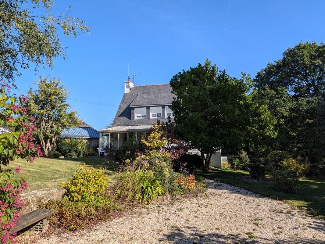 Maison à vendre, 131m², Gourin